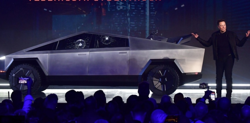 Cybertruck 下线，「一代鸽王」是怎样炼成的？