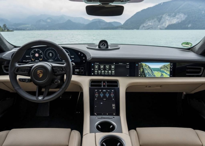 Porsche-Taycan-2020-1024-55.jpg