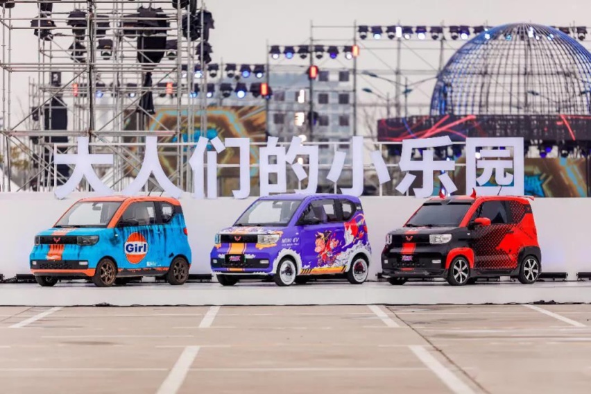 又红又便宜的改装车，超20万人拥有的宏光MINI，改了才好玩