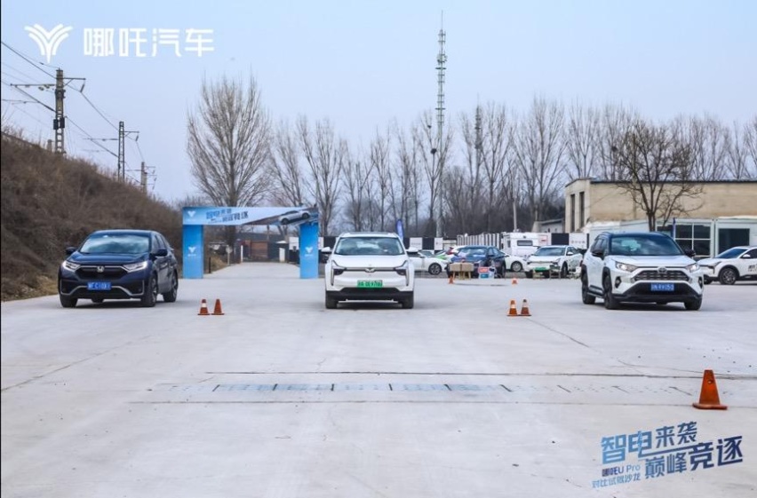 15万级别电动车没得选？来看看哪吒U Pro吧
