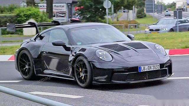 坚守自然吸气阵营 全新保时捷911 GT3 RS路试谍照曝光