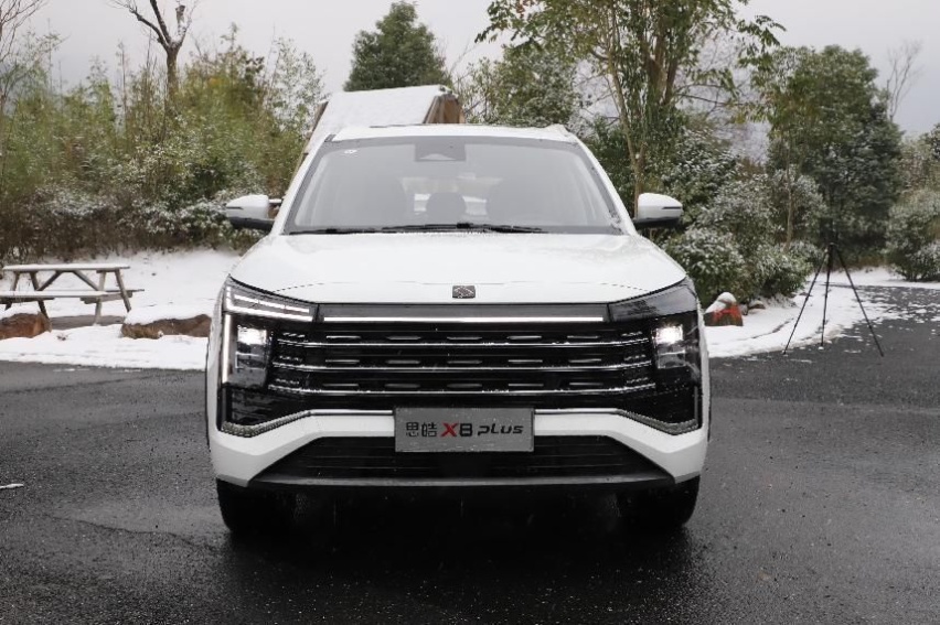 10万级七座SUV，居家大暖男，试驾思皓X8 PLUS