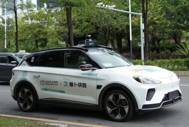 交通事故被批“逃逸”,百度无人车隐患暗藏