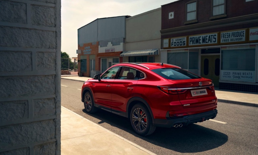 自主品牌首款轿跑SUV，2023款长安CS85COUPE焕新上市