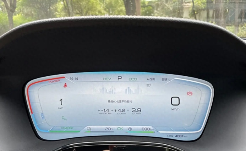 2023年了，自驾出行你选什么车？