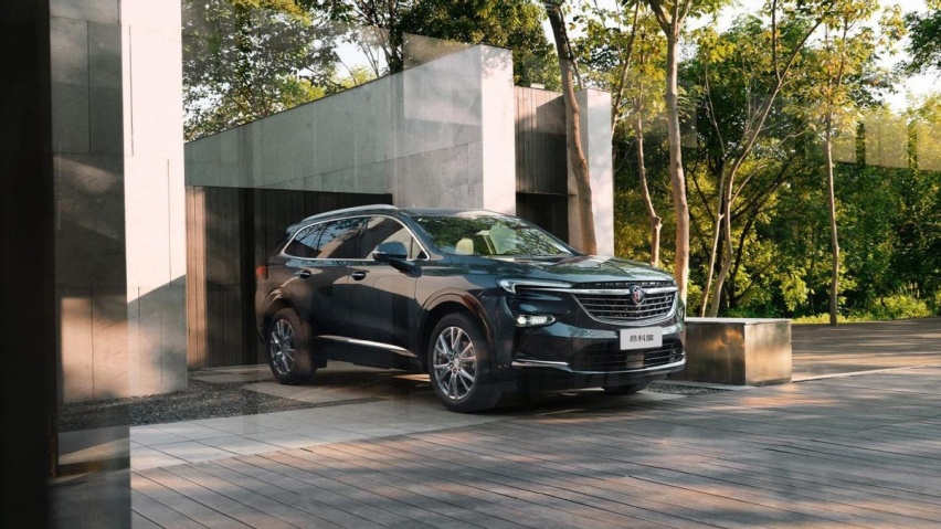 30万级家用SUV，空间兼顾经济，汉兰达对比昂科旗，选哪个更好？