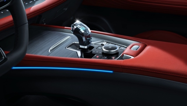 全新一代瑞虎7PLUS上市 要做全球王牌SUV 售9.99万元
