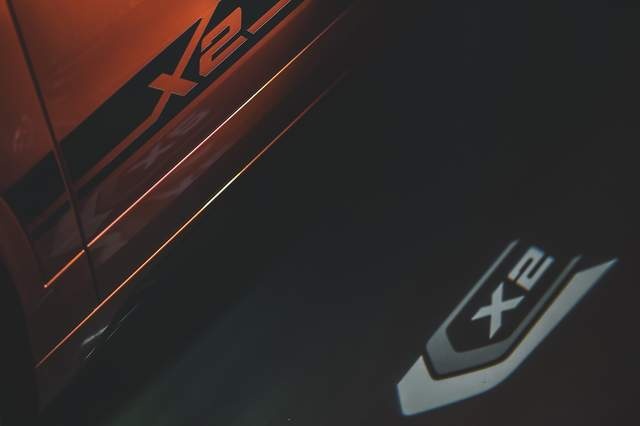 双倍个性，试驾新款BMW X2耀夜版