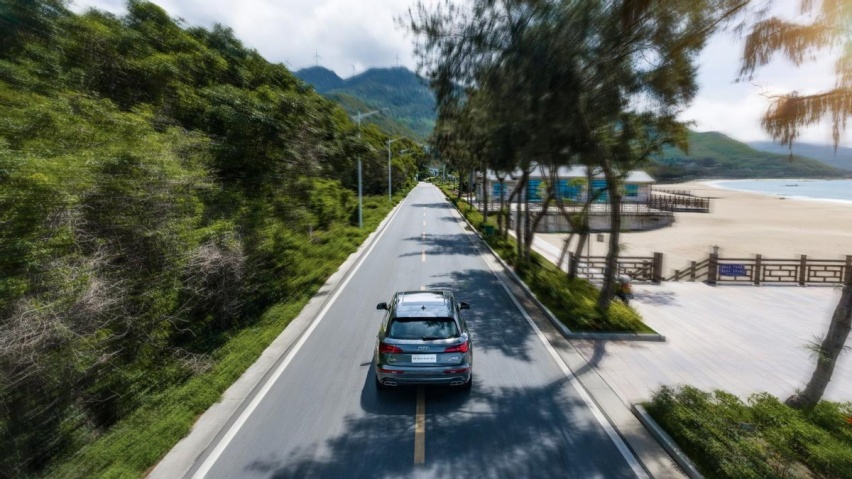 造型新颖的奥迪Q5L是150万用户的共同之选