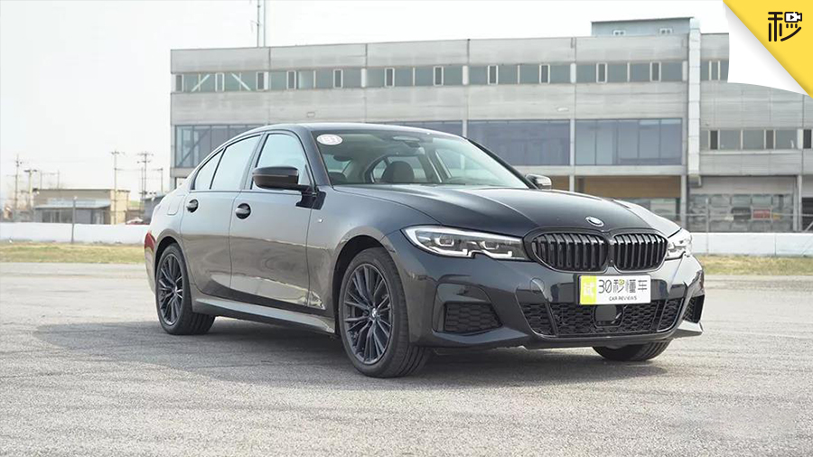 ����M�׼� Ư��ֱ�߶����� ����330i�����ײ�