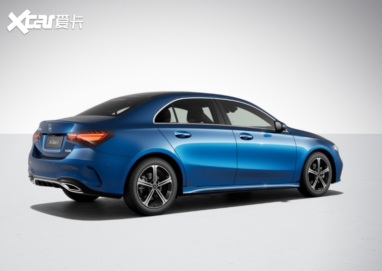 bba不再坚挺,奔驰a级和奥迪a3降至13万多起,不比丰田有牌面?