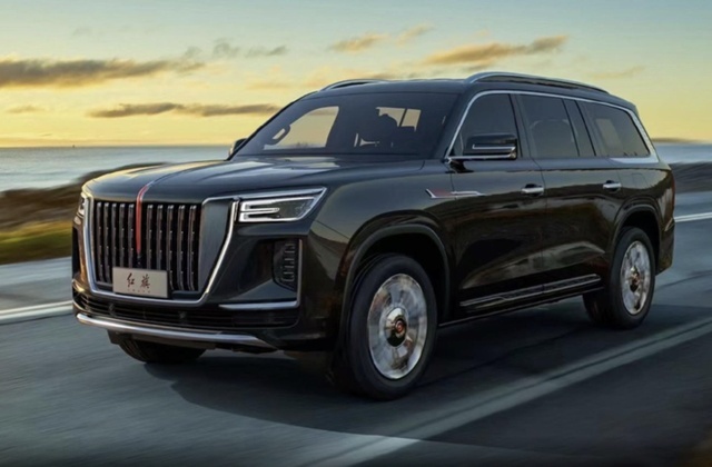 4.0T V8引擎5695mm轴距，红旗中大型SUV LS7正式预售