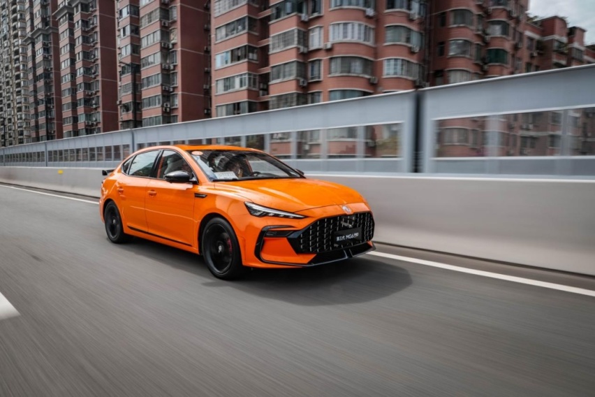 UNI-V/影豹/MG6 Pro对比，谁能撑起运动车型的称号？