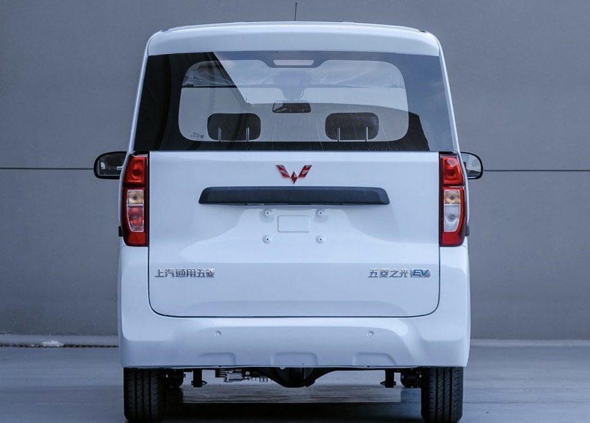 五菱之光纯电版申报：复古K-Car，四座纯电