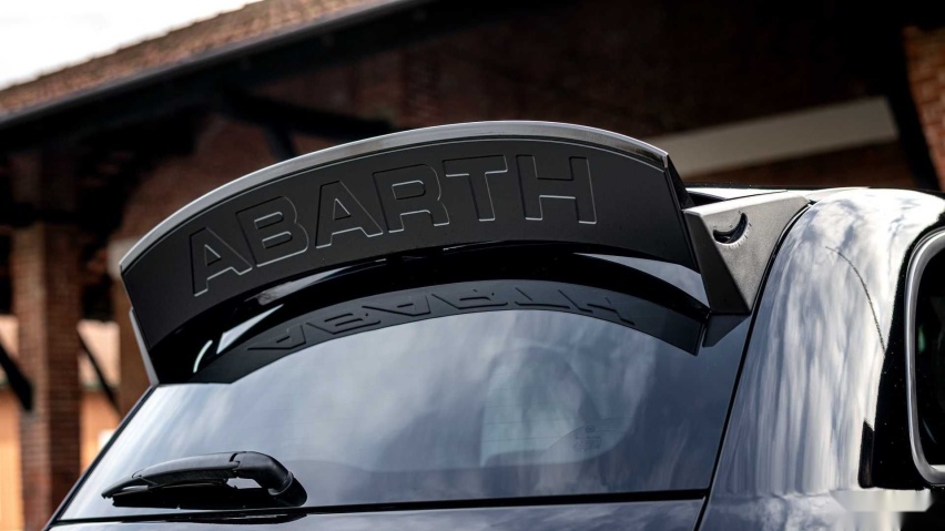 阿巴特Abarth 695 Esseesse收藏版发布限量1350辆