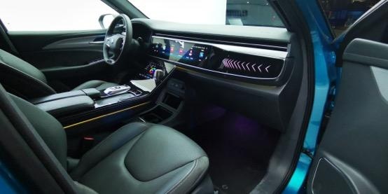 零百4.6s的超跑SUV！24万出头，直怼保时捷宝马特斯拉