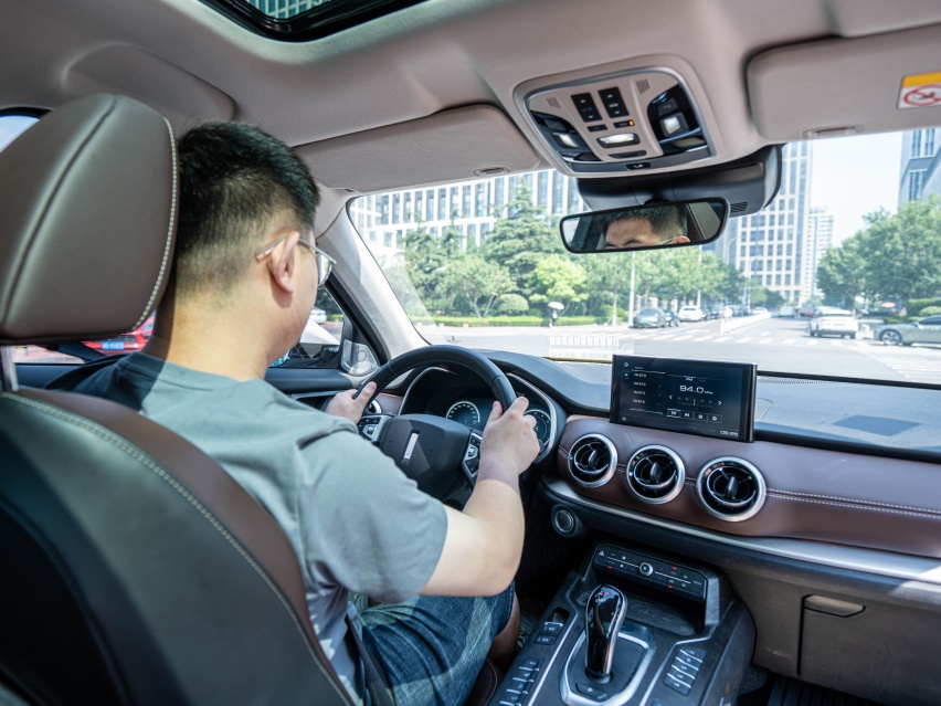 滴滴车主分享:到底什么样的汽车电瓶便宜又耐用?