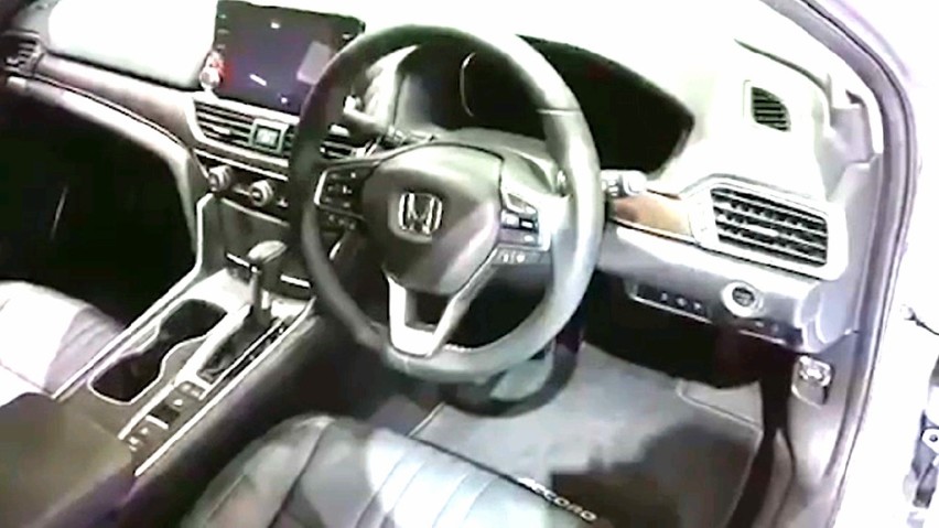 【实拍】2019款本田雅阁2.0混动touring 油耗仅3L