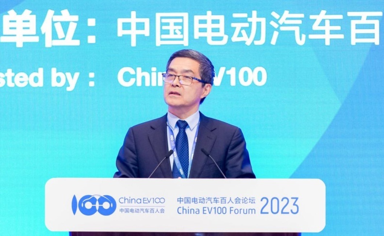 余承东认“罪” 零跑C11应卖5万！电汽百人会大佬们都聊了什么？