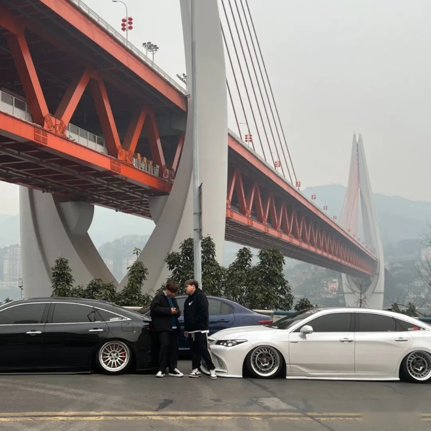 玩车玩到丰田官方发布会？每年都换一次风格的丰田亚洲龙