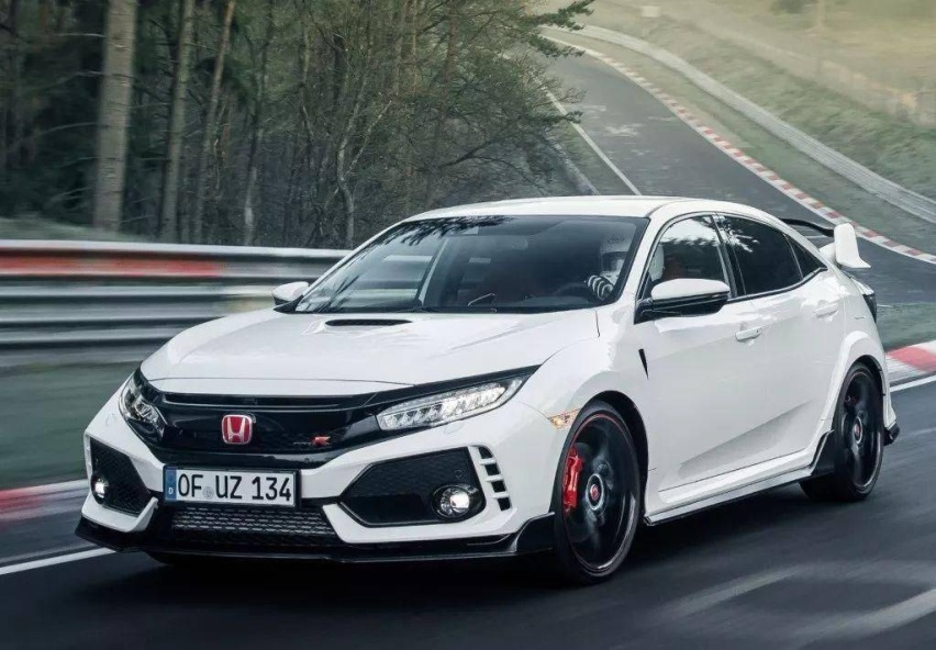 试驾本田思域Type-R FK2：放下万转自吸的本田，要用涡轮大杀四方