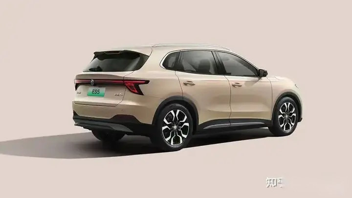 纯电后驱紧凑SUV—MG ES5 限时9.99万起售：上汽名爵真开窍了