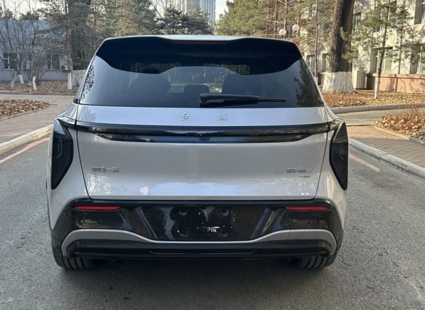 想买车的先别急着出手，五大重磅新车2月上市，款款都很吸睛