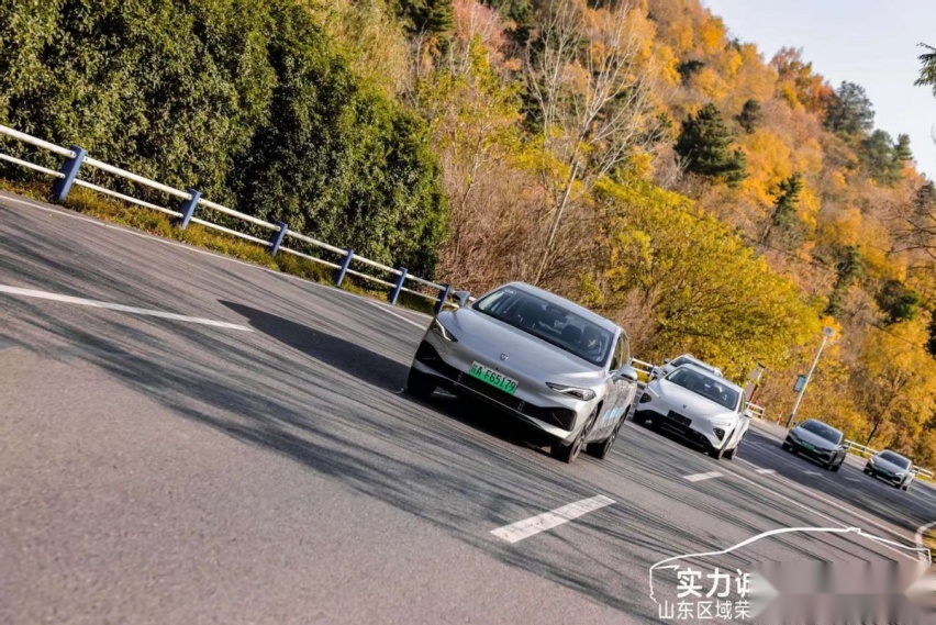试驾上汽荣威D7EV/DMH：荣威D系列漂亮的第一仗
