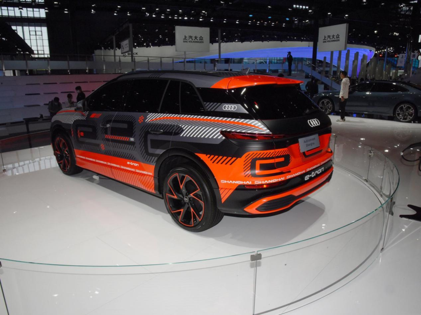 上汽奥迪首款纯电SUV，或命名Q5 e-tron，预计明年推出