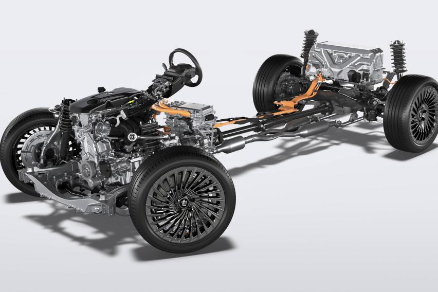丰田皇冠GR假想图曝光，或今年夏天发布，马力或超370 HP