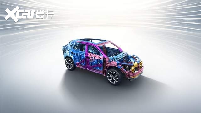 珠峰架构赋能 擎启荣光新篇全新第三代荣威RX5/超混eRX5上市即交付