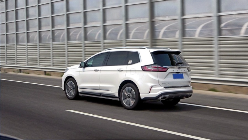 家用大空间SUV，锐界PLUS和昂科威PLUS，谁更合适