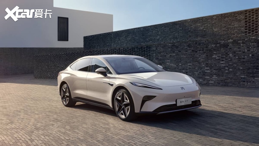不到20万可入手的中大型豪华纯电SUV，只此飞凡R7一家，买它！