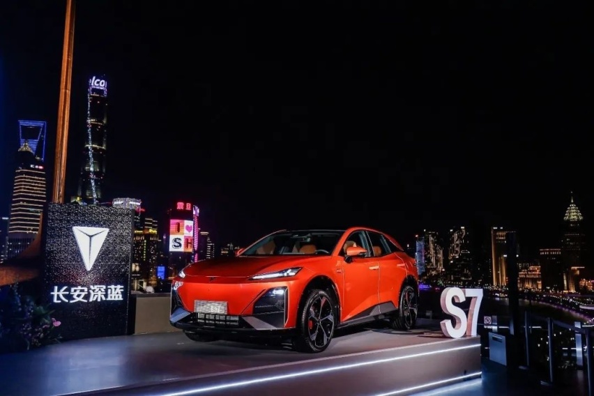 4款新车预告图发布，涉及更多细分市场，谁还敢小瞧深蓝汽车？
