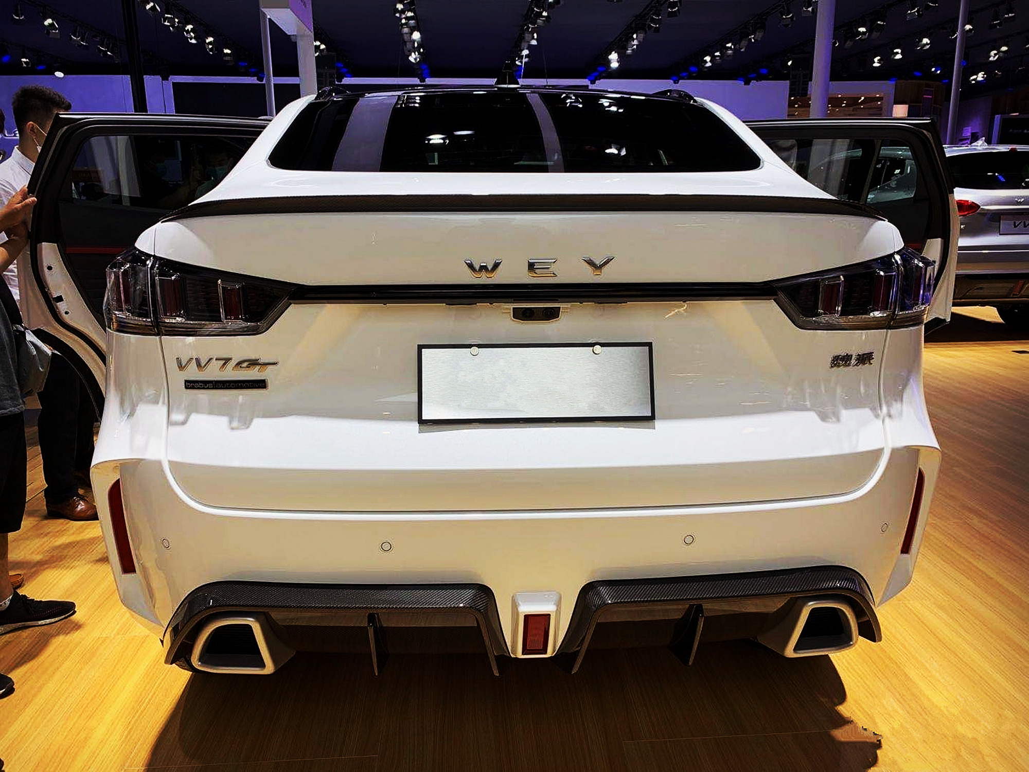 �ɶ�܇չ�������l(f��)��300�_(t��i)�����a(ch��n)�I���ֵ����ص��\(y��n)��(d��ng)����