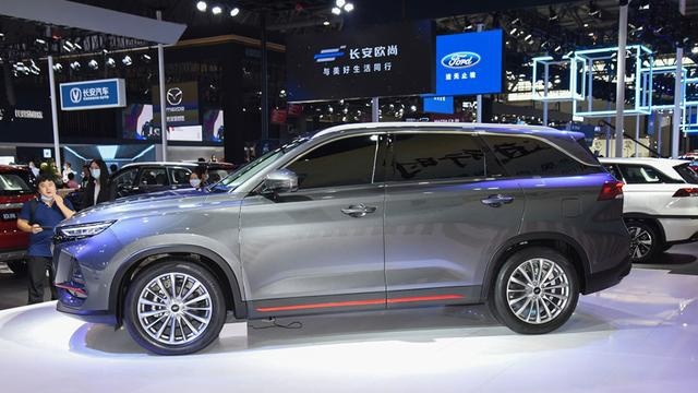 长安欧尚旗舰SUV发布，造型动力都升级，值得期待不？