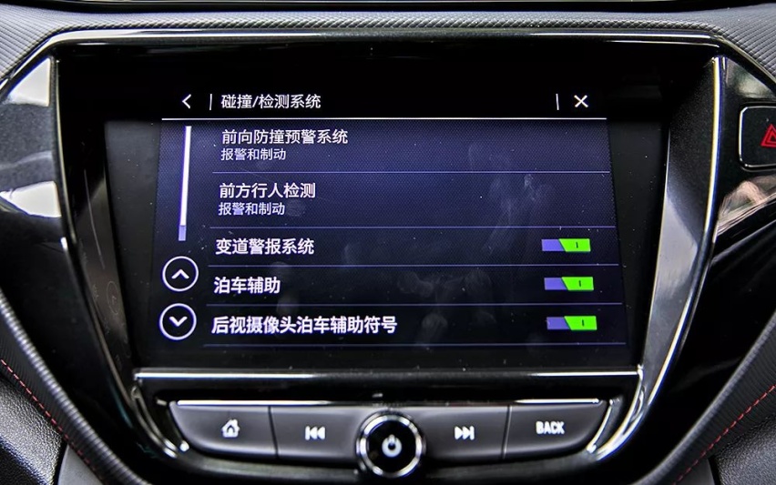 雪佛兰创界RS符合年轻人口味一道菜动力表现不俗后排配置待提高