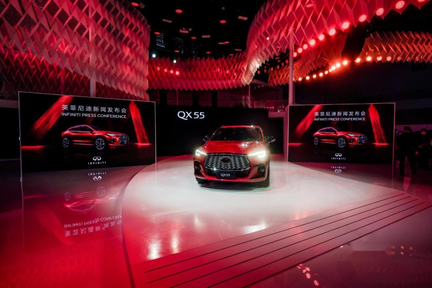全新英菲尼迪QX55成都车展正式上市，为品牌注入新活力
