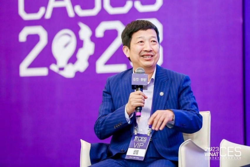 百“模”大战，将如何改变智能座舱？