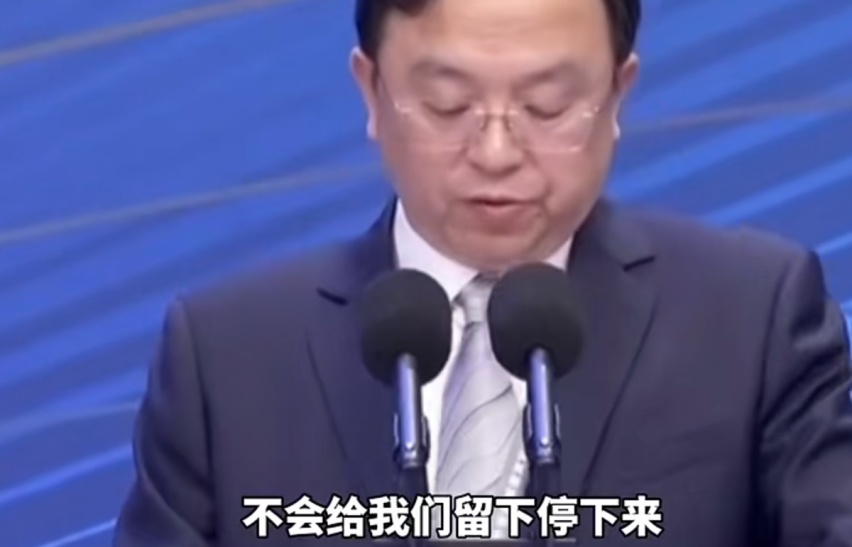 不给喘气机会！比亚迪出王炸，中国车接连降价大玩“兔子战术”？