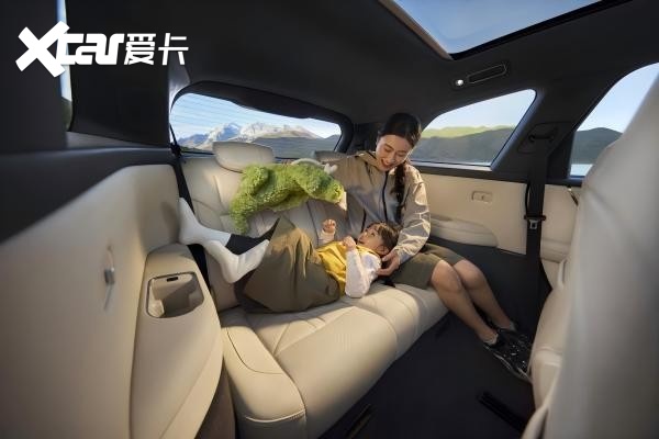 不到3月交付销量累计破1.6万！华境S热销背后家庭需求逻辑拆解