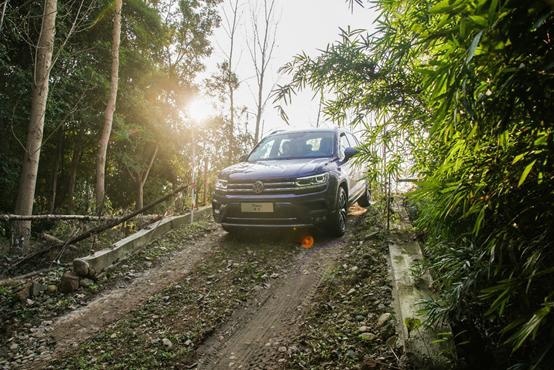 大众这款SUV，能跑山路能越野，价格还不到20万