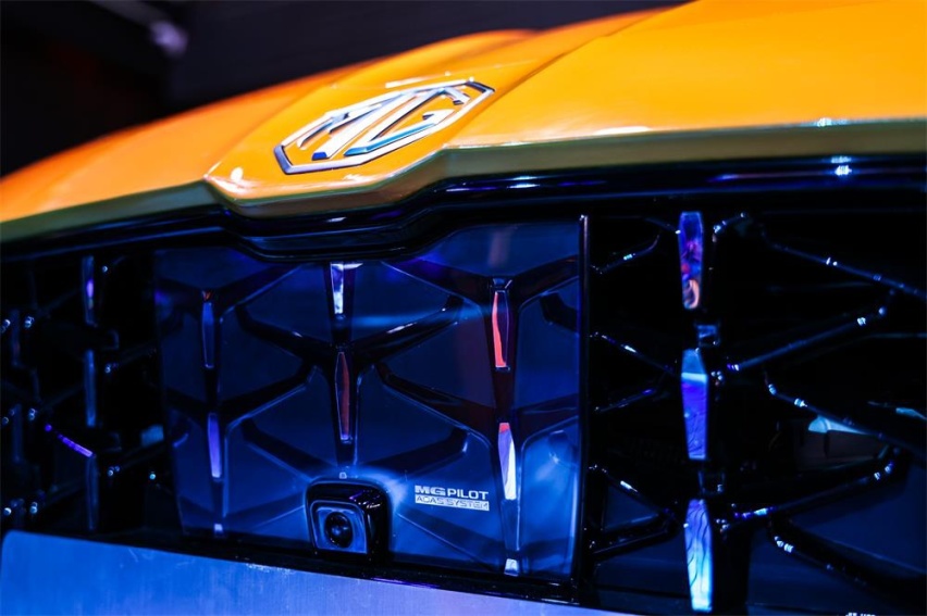 以赛道为本源进化 体验第三代MG6 PRO