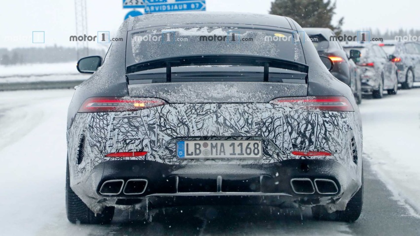 奔驰AMG GT 73曝光，伪装逐步褪去，或在年内首发