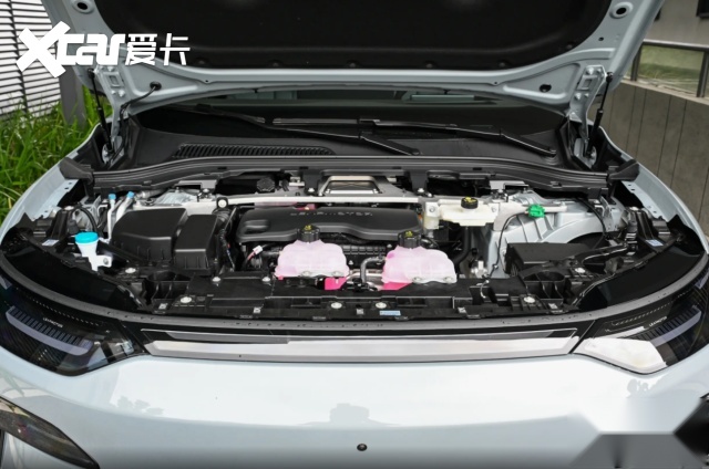 适合中登的轿跑SUV1438万起增程纯电全都有快充仅需16分钟(图6)