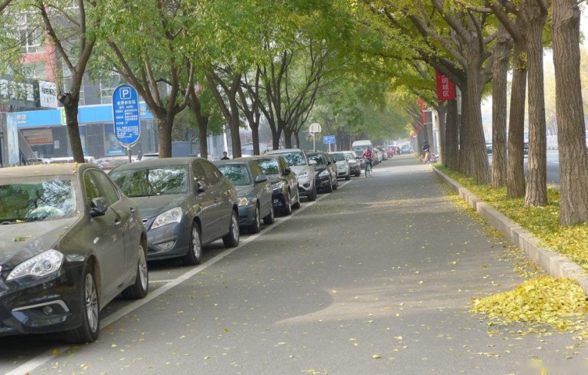 夏日炎炎，40℃露天暴晒，汽车会有问题吗？