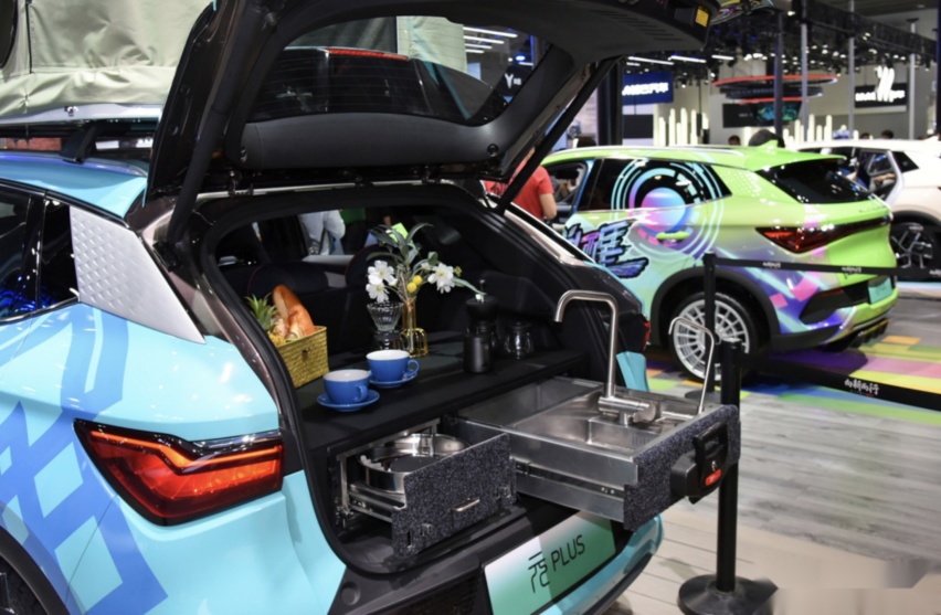 刀片电池、续航510km、价格亲民，比亚迪又推出一台“王炸级”SUV