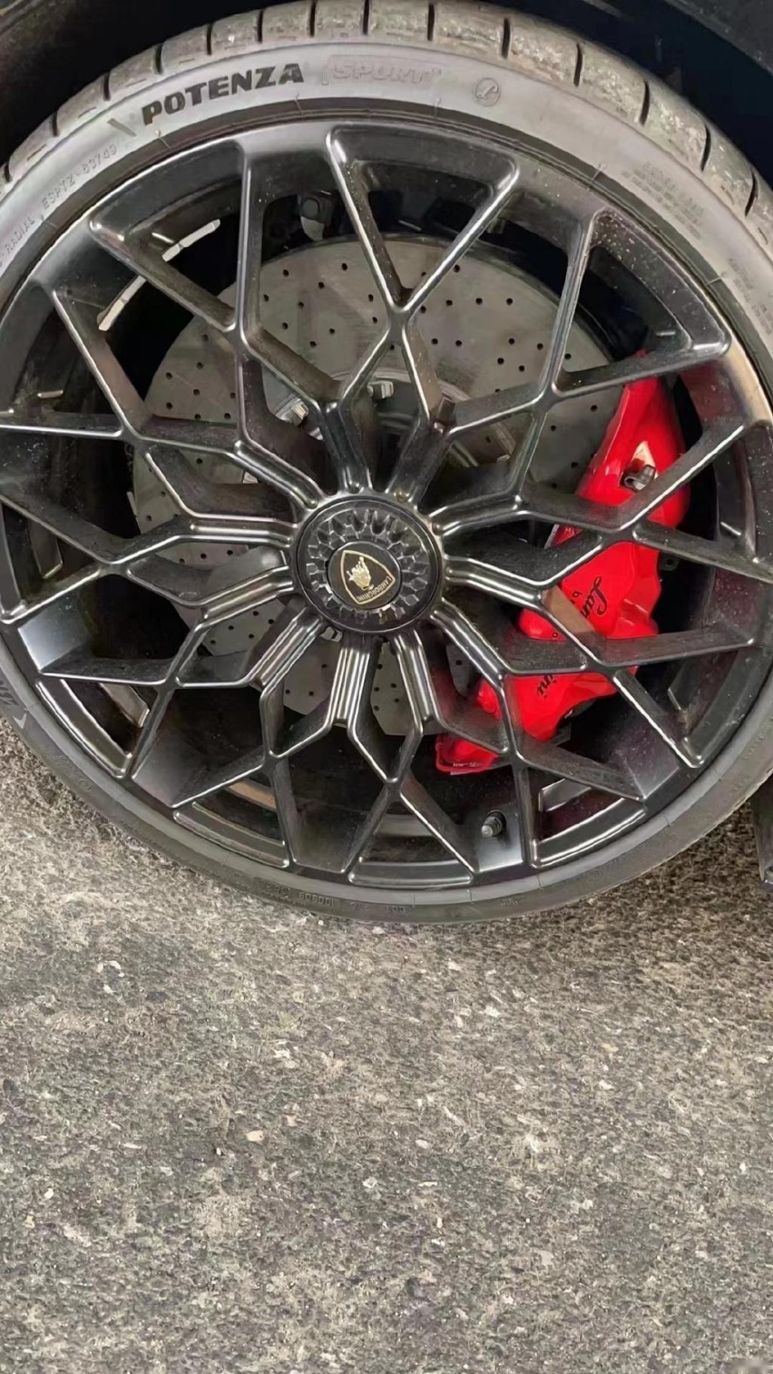兰博基尼Huracan STO地表最强小牛