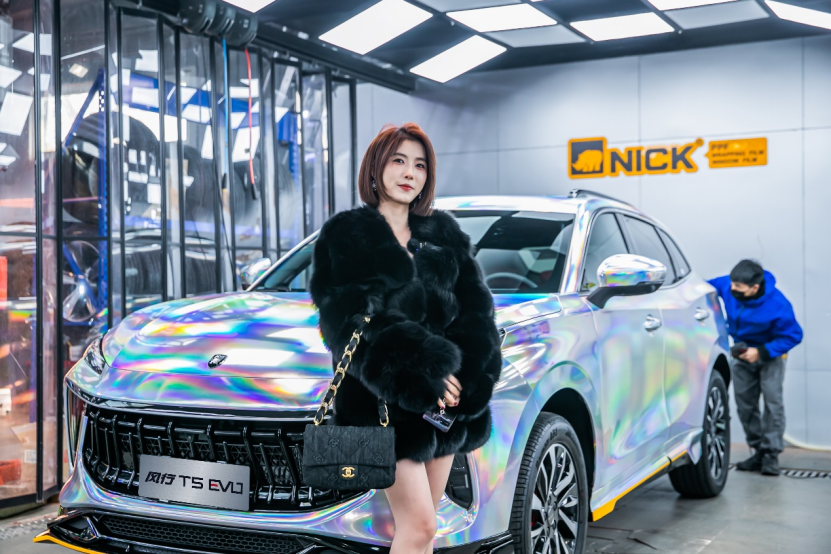 顏值不輸百萬超跑,10萬級別SUV俘獲千萬粉絲女神芳心 顏值不輸百萬超跑,10萬級別SUV俘獲千萬粉絲女神芳心