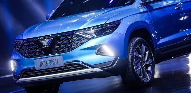 10万出头买中型SUV，网友：那些还在卖价18万的同级车该库存了！